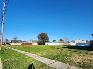 3013 Lyndell Dr, Chalmette, LA 70043