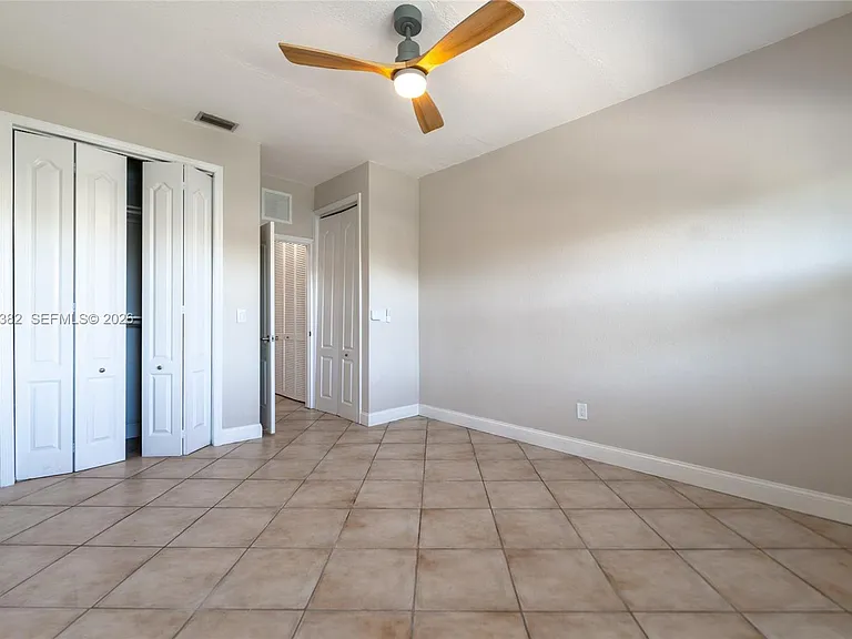 2225 NE 123rd St #215 — Photo 16