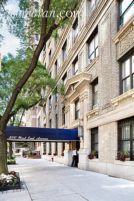 Sold by Corcoran | media 22