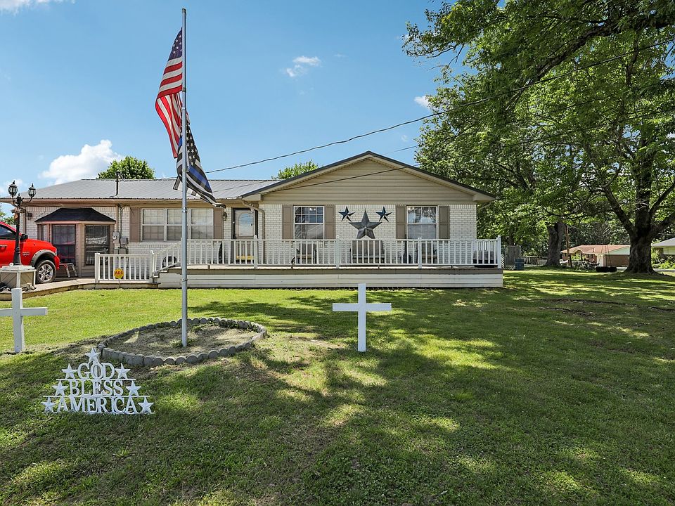 1st image of 107 Bermuda Dr