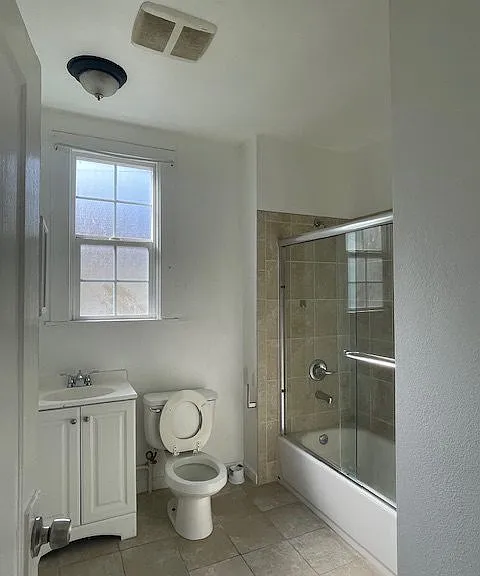 1739 10th Ave — Photo 5