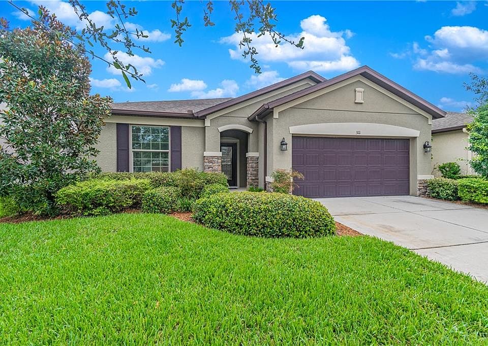 1st image of 3111 Winglewood Cir