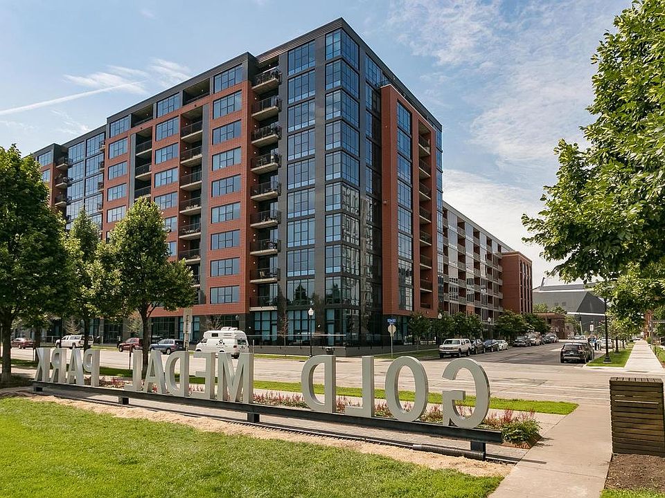1st image of 215 10th Ave S Unit 226