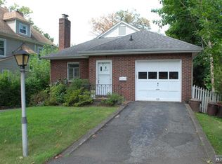 200 Leonia Ave, Ave, NJ 07605