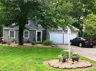 1469 White Oak Dr NE, Warren, OH