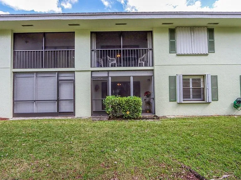 1601 Sabal Ridge Cir #C — Photo 16