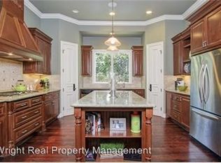840 W Leadora Ave, Glendora, CA 91741