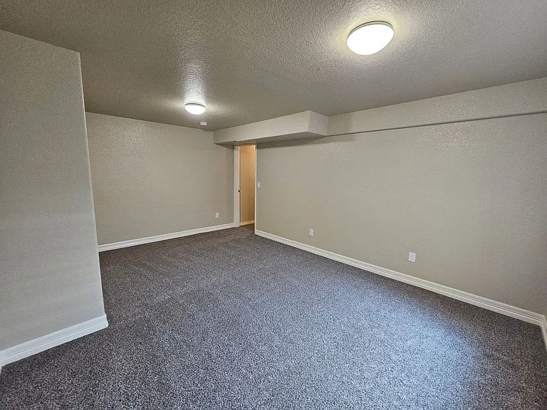 6471 Stingray Ln — Photo 32