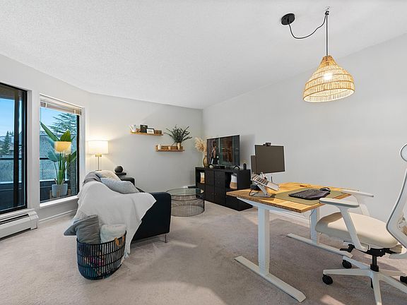 4th image of 8460 Ackroyd Rd #327