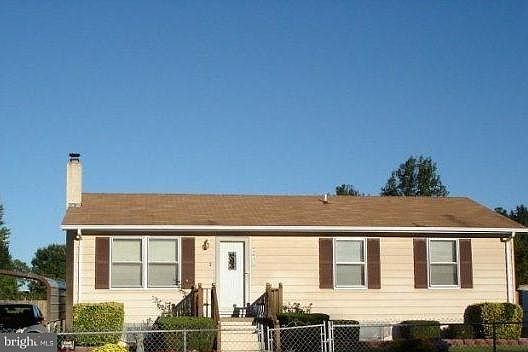 1st image of 22156 Knight Ct