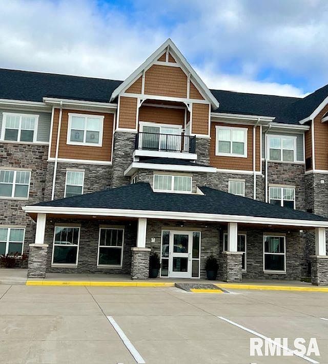 2592 Middle Rd 304, Bettendorf, IA 52722 MLS QC4248969 Zillow