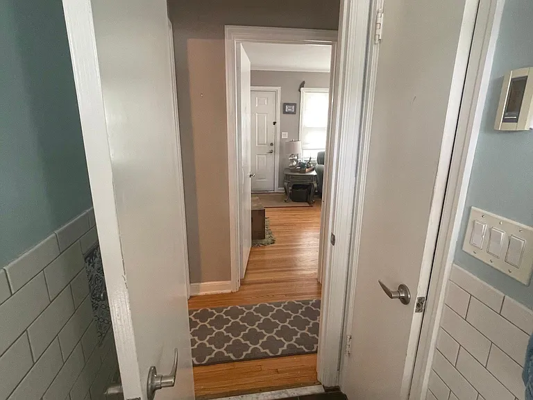 5836 Wooddale Ave — Photo 13