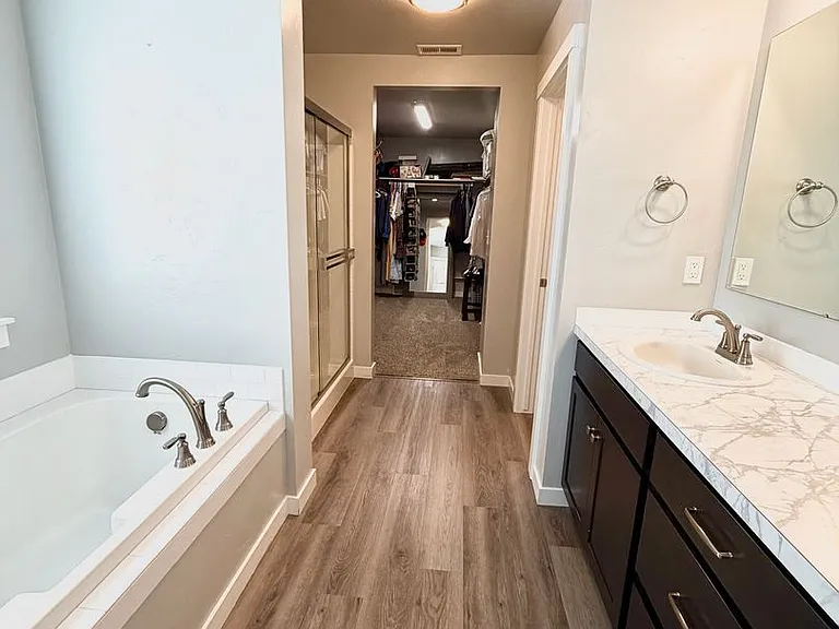 13835 S Baroque Ave — Photo 17
