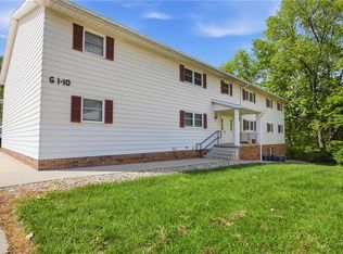 1616 Hillside Dr, Effingham, IL 62401