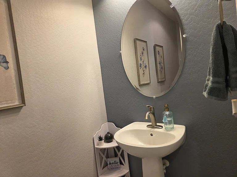 3607 E Salter Dr — Photo 19