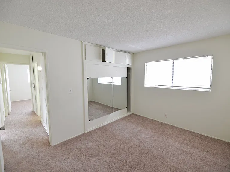 118 Avenida Del Poniente — Photo 12