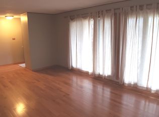 15225 Hamlin Ave, Midlothian, IL 60445