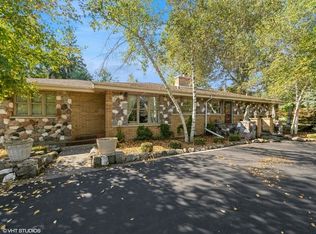 1303 Lincoln Ave, Fox River Grove, IL 60021