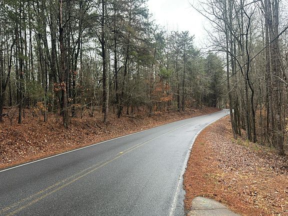 4th image of 580 Northridge Rd