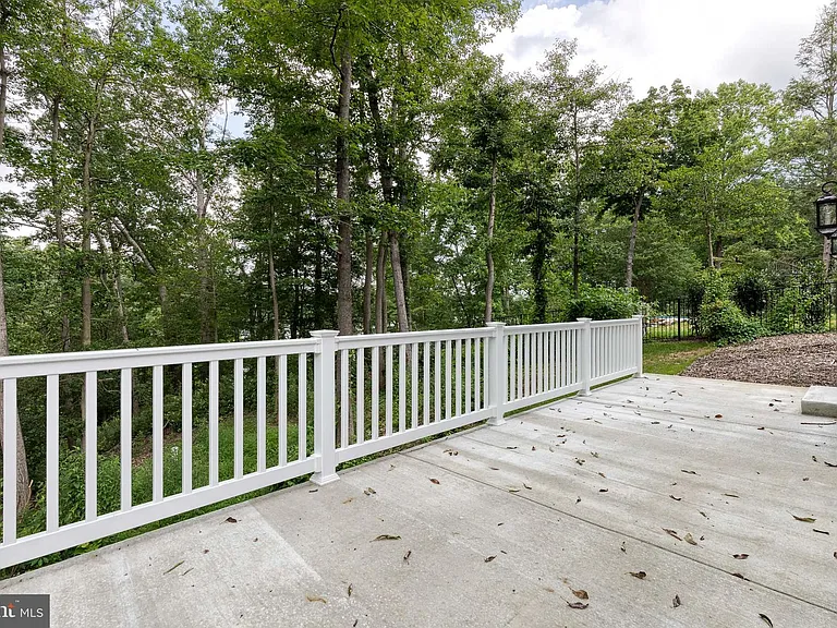 610 Echo Cove Dr — Photo 50