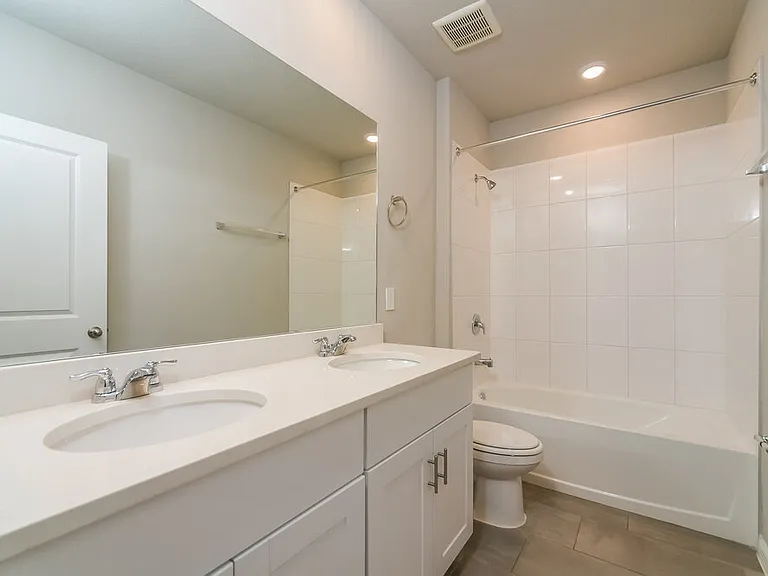 1142 Oak Valley Dr — Photo 15