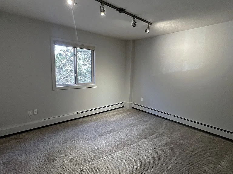 515 23rd Ave SW #X16 — Photo 23