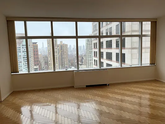 Rented by RELO REDAC INC. | media 6