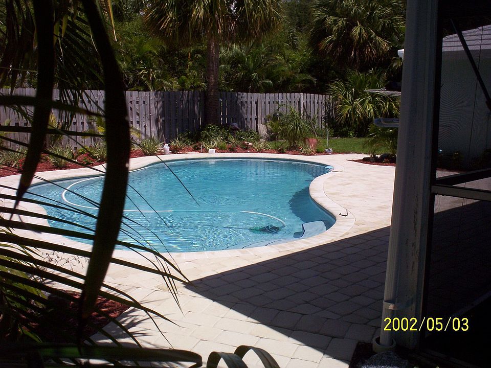 2nd image of 18101 Perigon Way