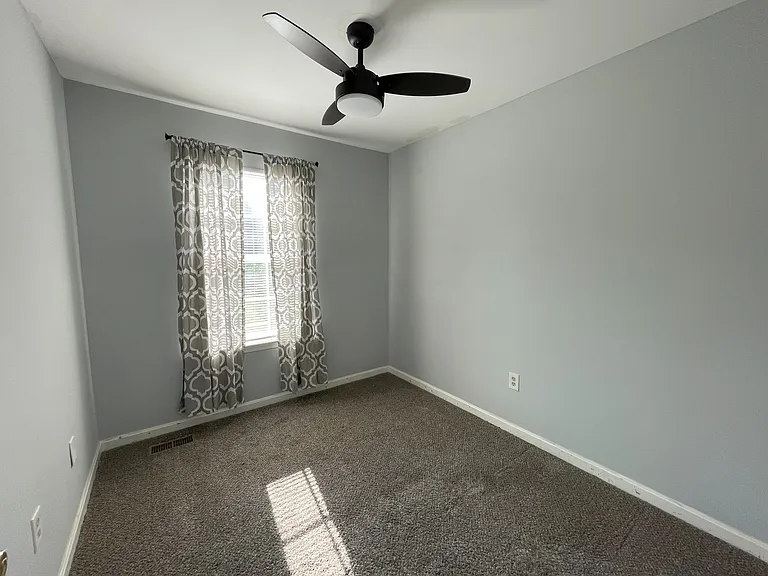 3165 Eden Dr — Photo 9