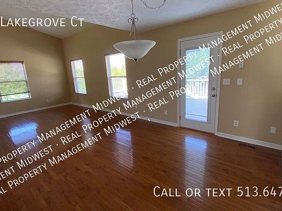 3rd image of 1032 Lakegrove Ct