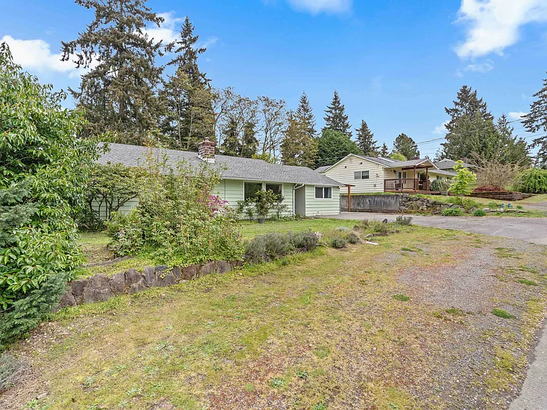 18620 Occidental Ave S — Photo 31