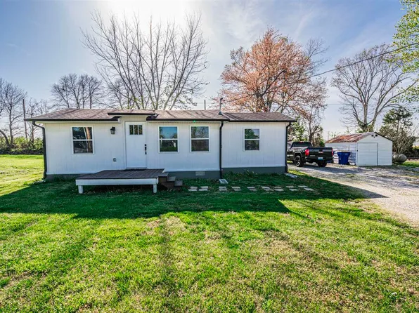 3597 Lewisburg Rd, Russellville, KY 42276