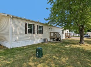 100 Crimson Dr, Reedsburg, WI 53959