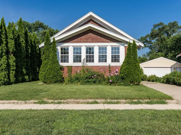 2117 S 5th St, Rockford, IL 61104