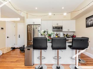 17 Glencoe St #2, Brighton, MA 02135