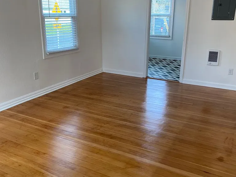 2400 N Killingsworth St — Photo 12