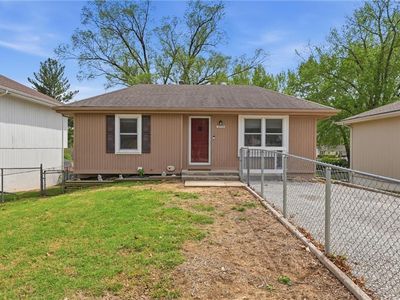 5115 NE 46th St, Kansas City, MO, 64117