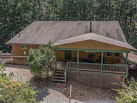 2nd image of 753 Snowden Park Dr