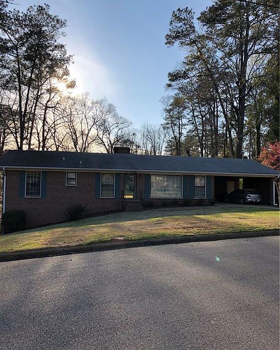 1st image of 3832 Blackberry Ln