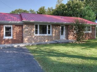 107 Ingram St, Elizabethton, TN 37643