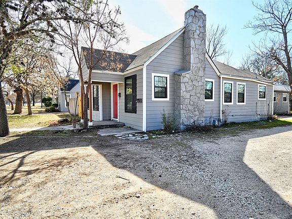 2nd image of 1707B E Main St
