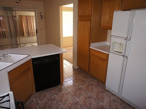 5th image of 1724 Leaning Pine Way