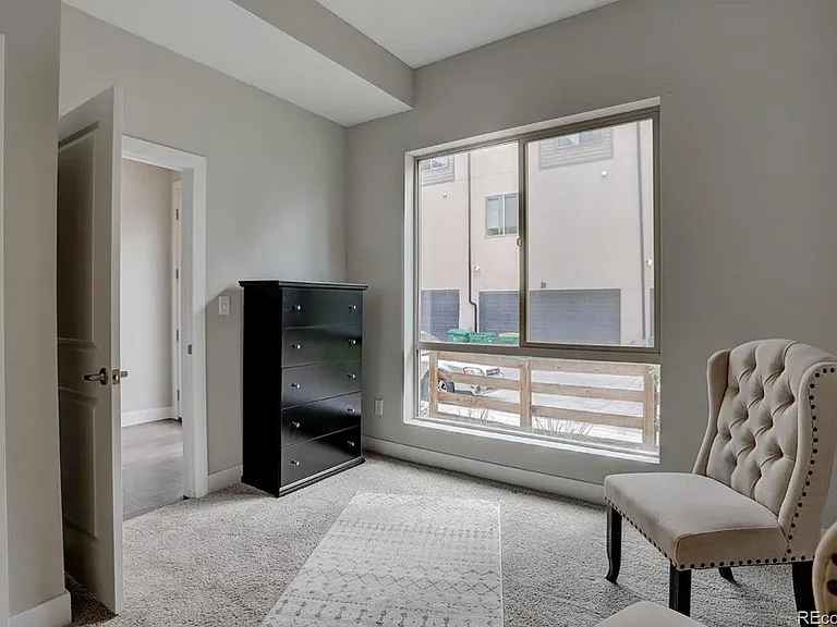 1917 Eaton St #1917 — Photo 18
