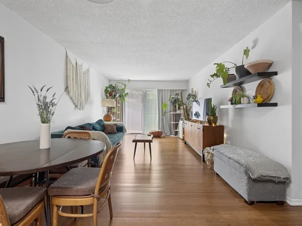 750 E 7th Ave #319, Vancouver, BC V5T 4H5