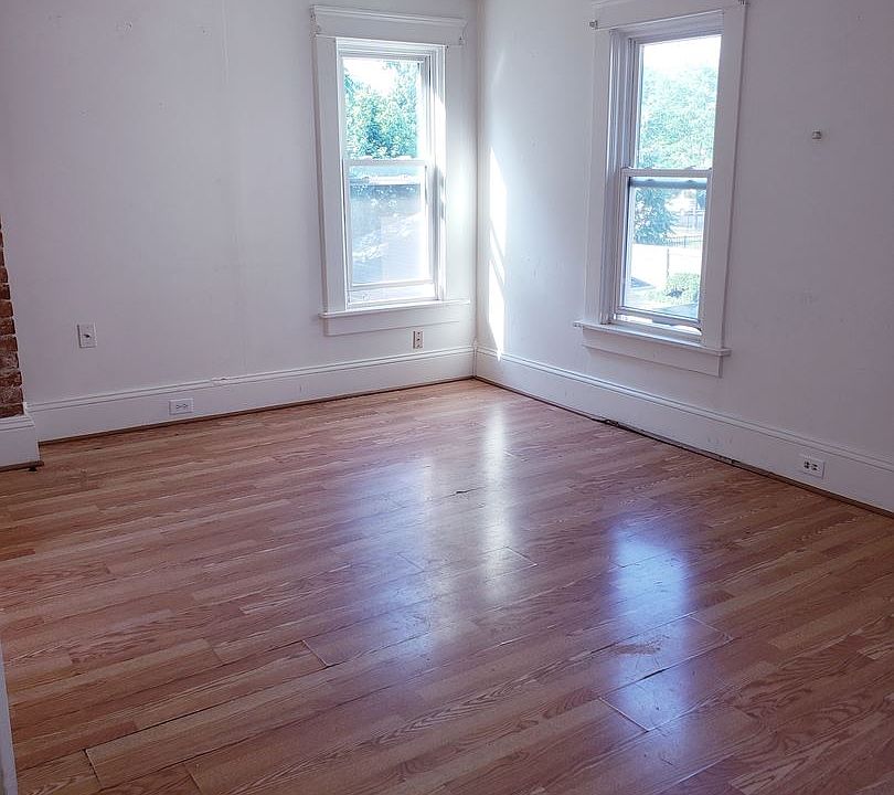 1st image of 316 E Monroe St #B