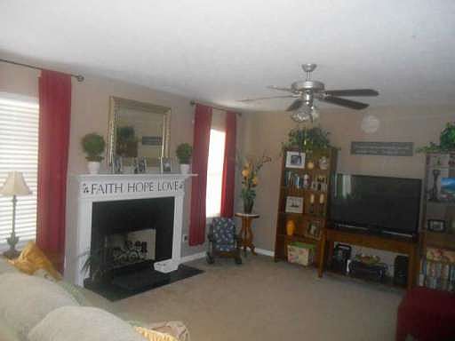 2nd image of 3760 Georgia Dr
