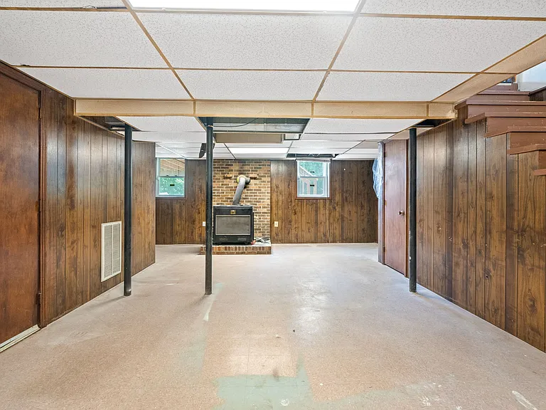 208 Aster Dr — Photo 21