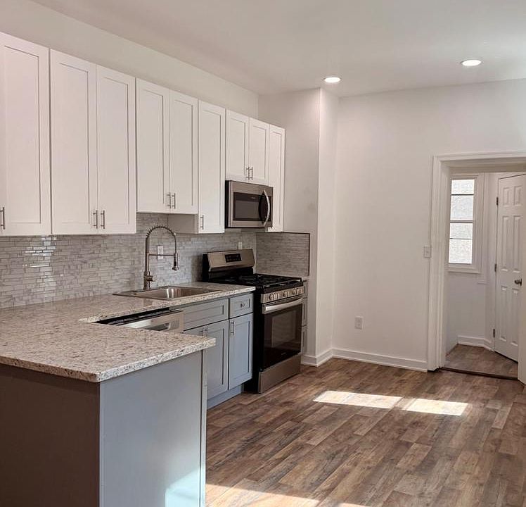 1st image of 1417 S Vodges St