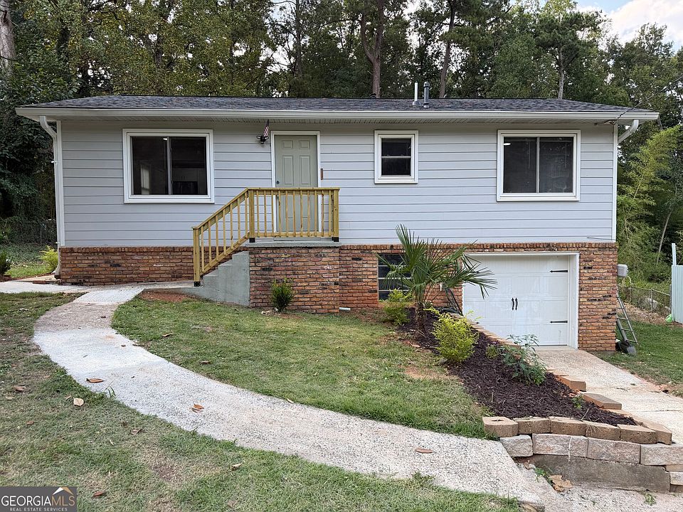 1st image of 897 Wanda Cir SW