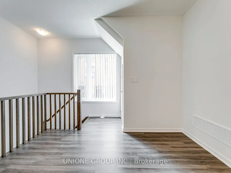 260 12th St #19 — Photo 16